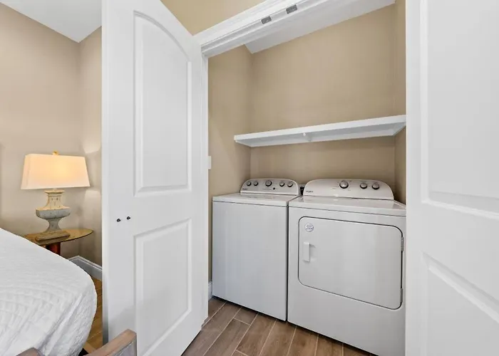 Holiday home Sweet Tea By Youngs Suncoast *